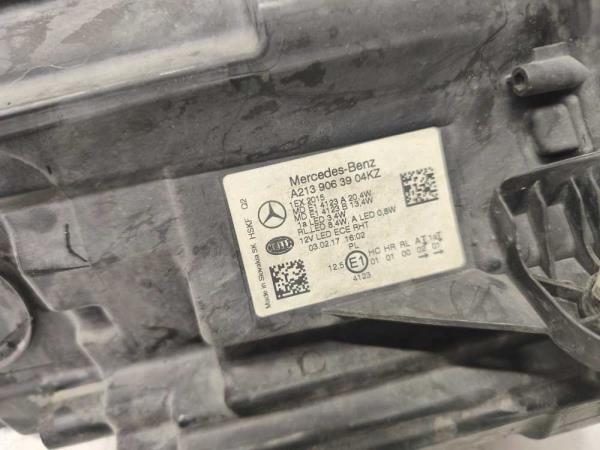 PHARE GAUCHE MERCEDES - Vue 3